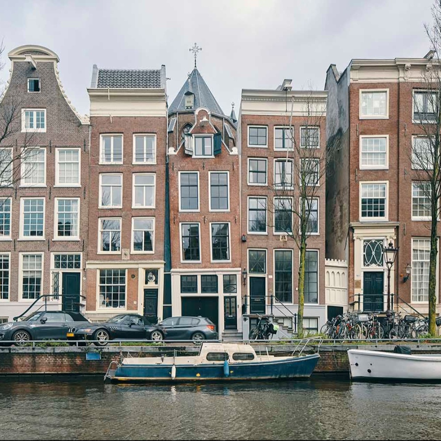 GettyImages-Amsterdam.jpg