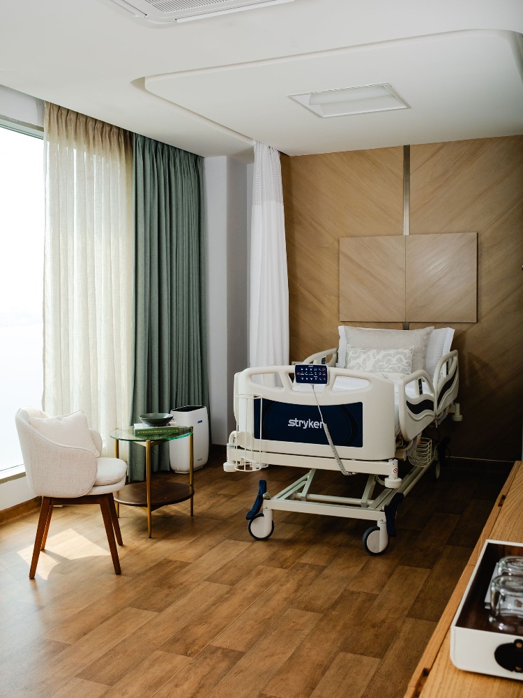 Birthing suite in Apollo Health City, Hyderabad